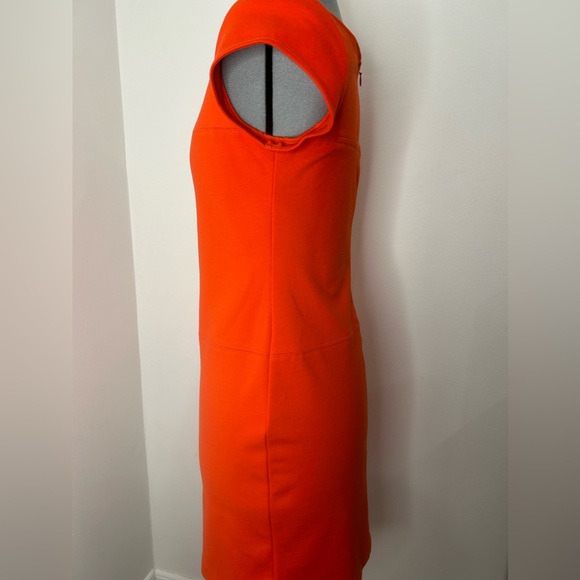 BANANA REPUBLIC - Cap-Sleeve Ponte Sheath Dress Size 6P - Picture 4 of 10